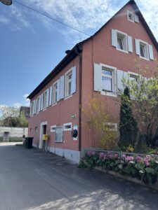 AED an der Ortsverwaltung Scherzingen